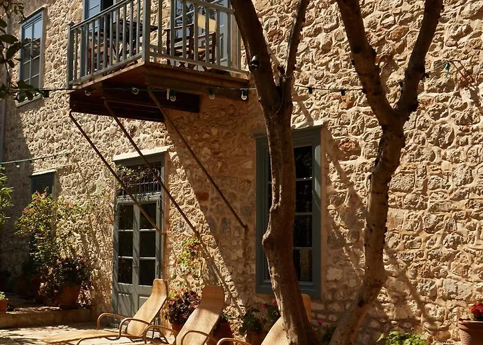 Bratsera Boutique Hotel